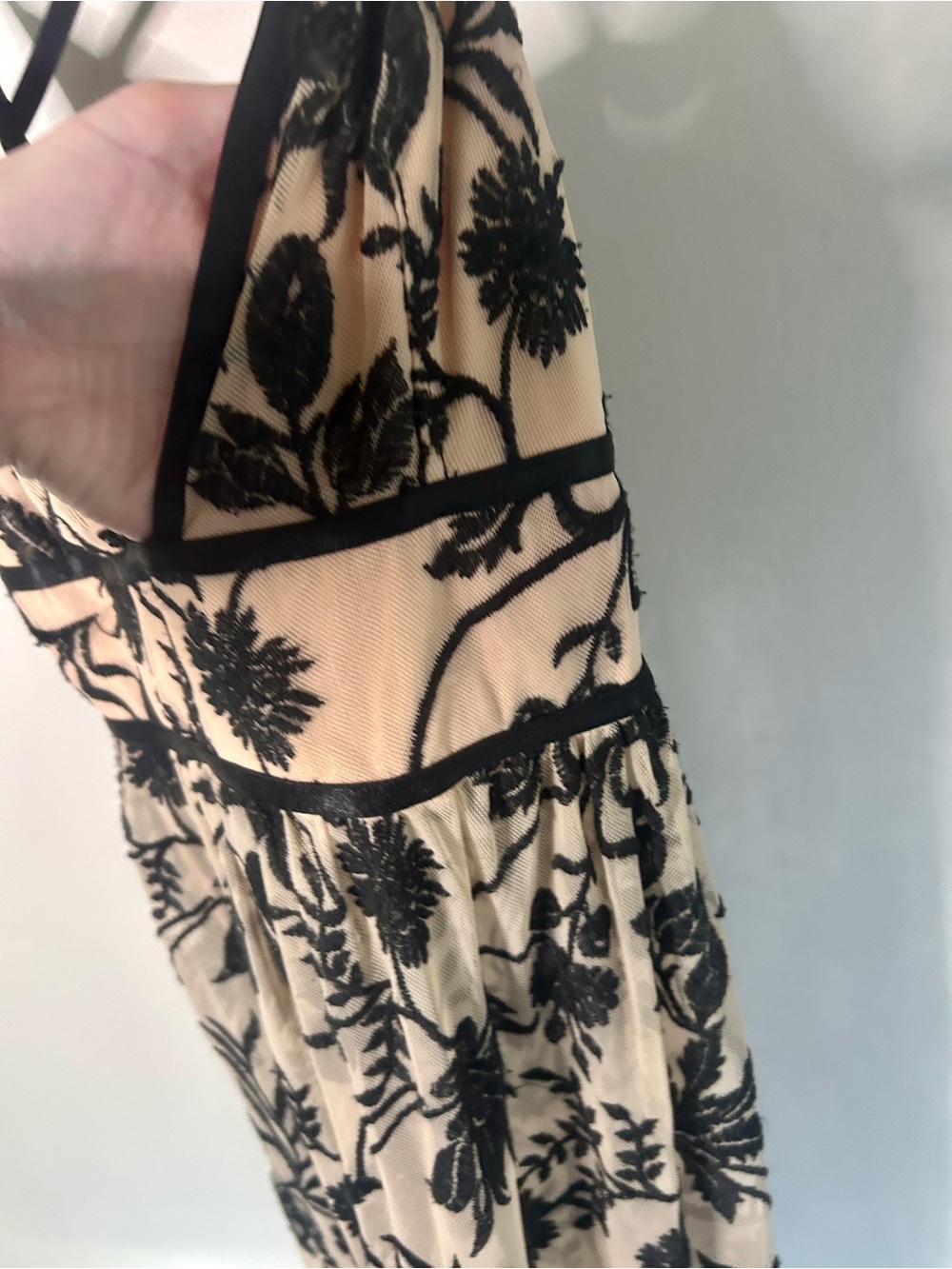 Somedays Lovin Plunge V Empire Black Embroidered Nude Mesh Strappy Maxi Dress L - Picture 5 of 13